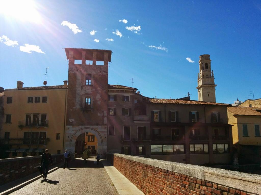 Across The River And Into The Trees Apartamento Verona Exterior foto